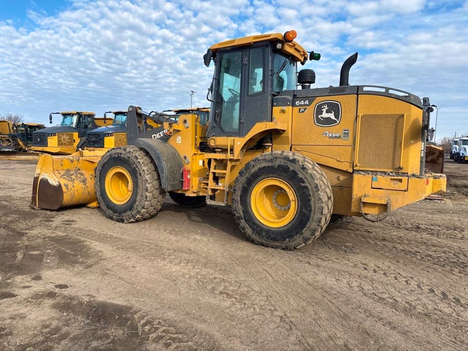 John Deere 644P