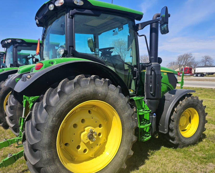 John Deere 6R 130