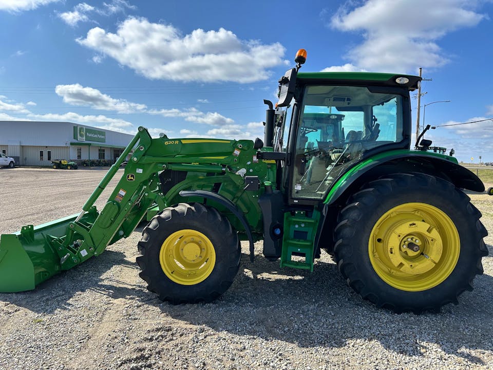 John Deere 6R 130