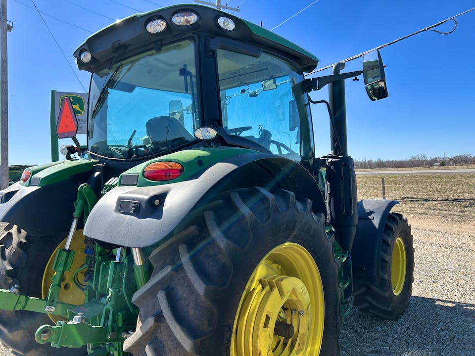 John Deere 6R 130