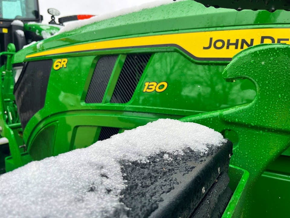 John Deere 6R 130