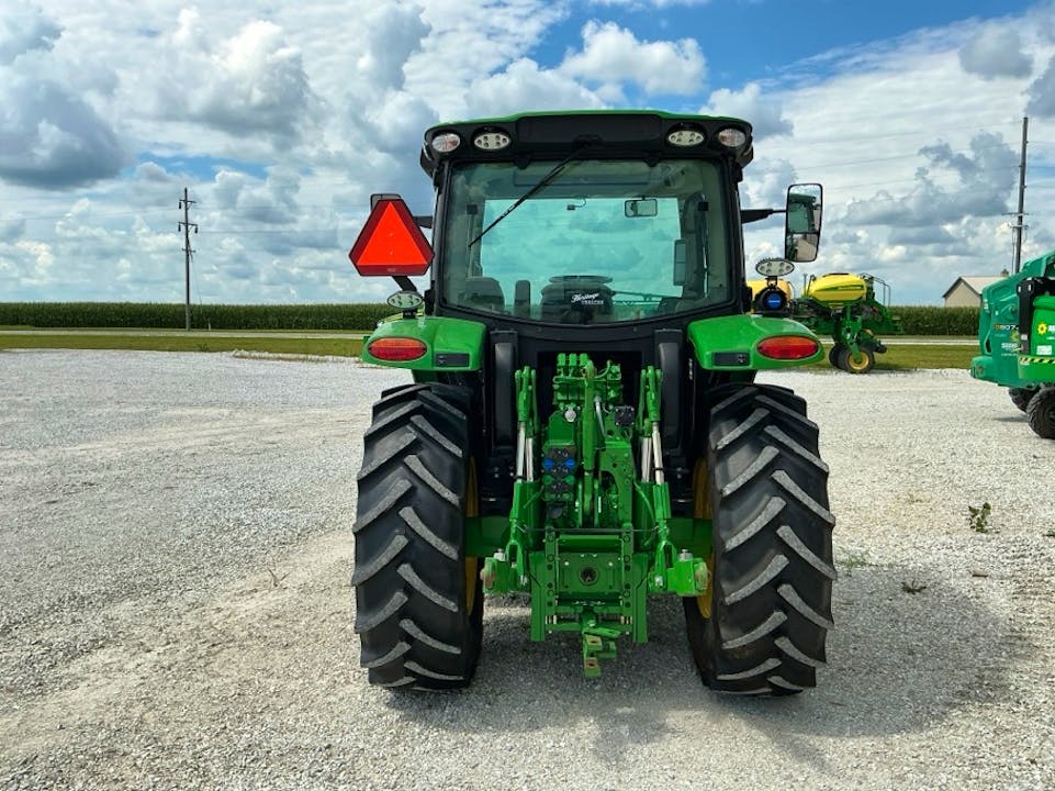 John Deere 6R 130