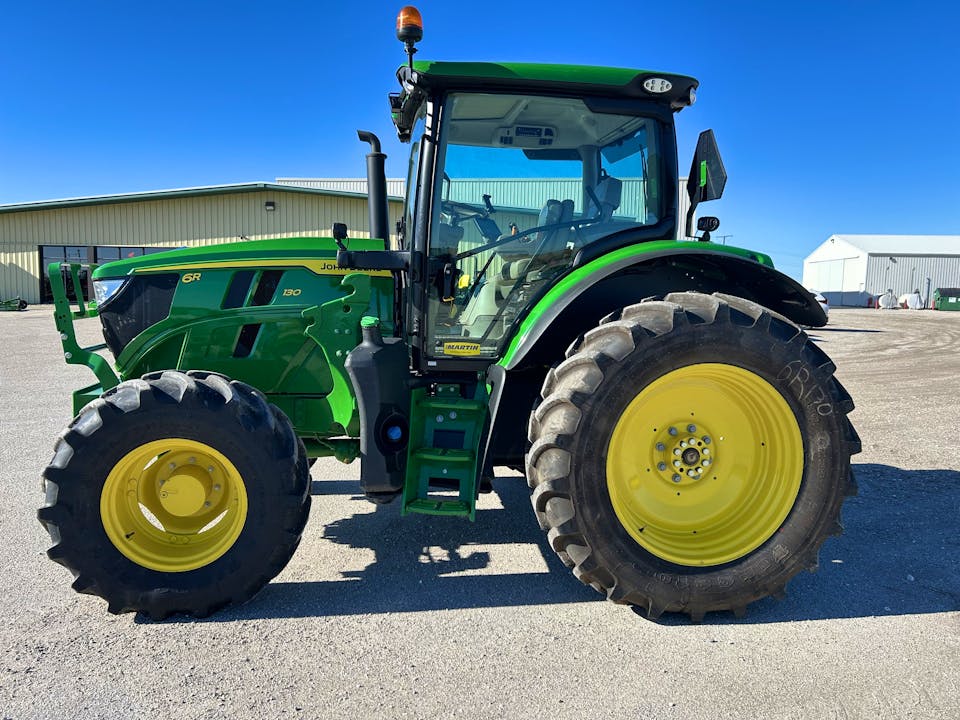 John Deere 6R 130