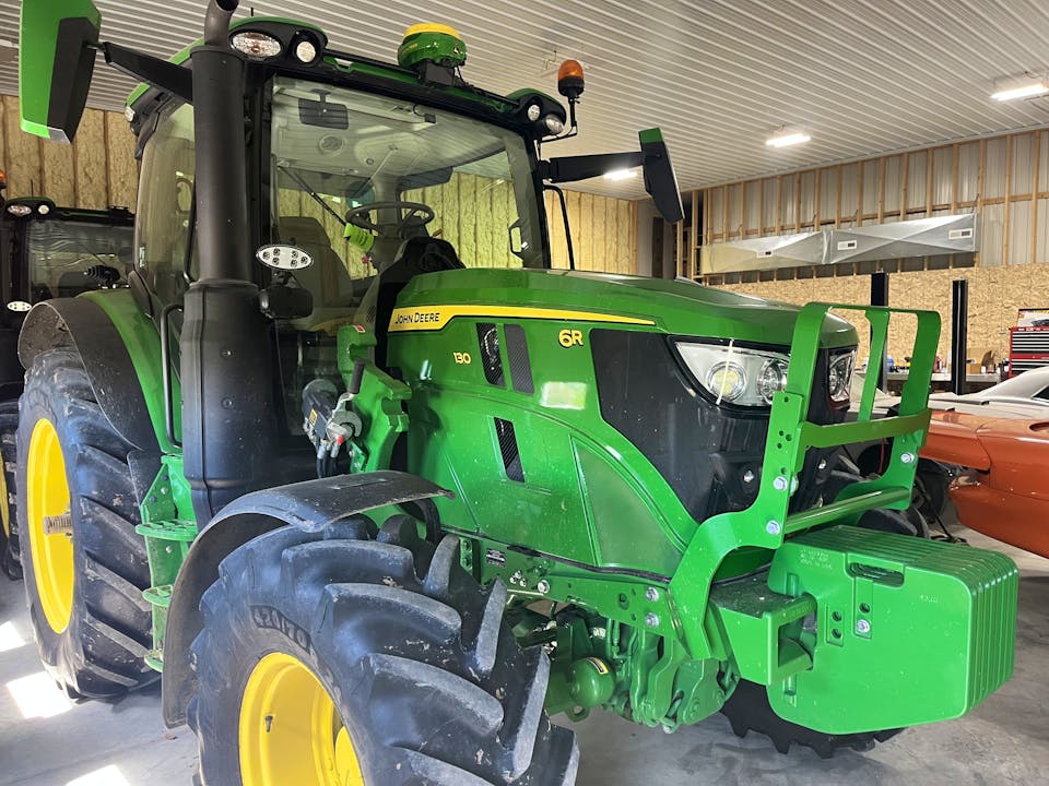 John Deere 6R 130