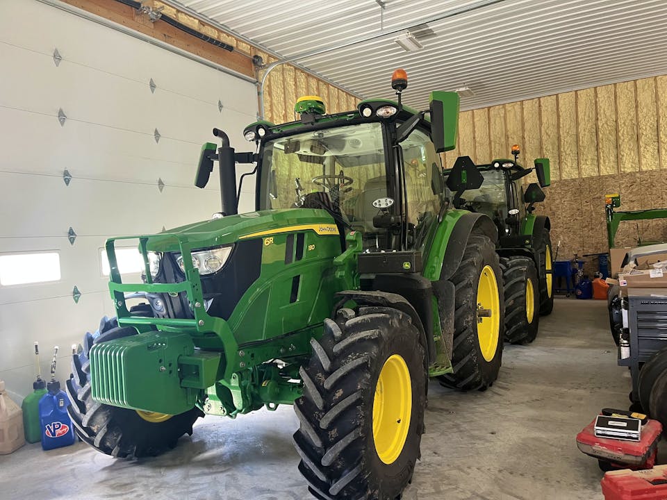 John Deere 6R 130