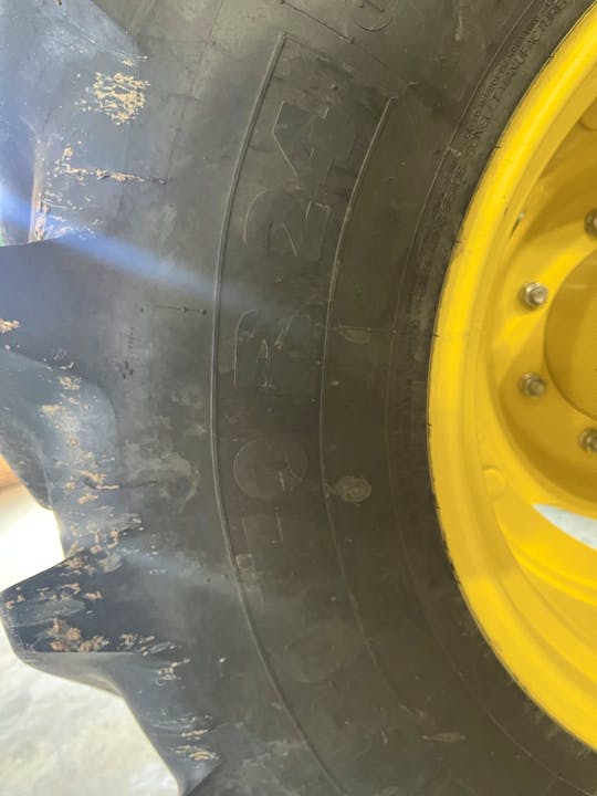 John Deere 6R 130