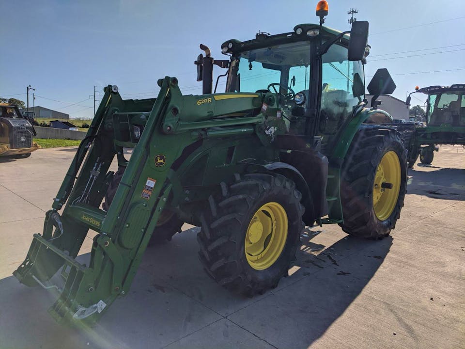John Deere 6R 130