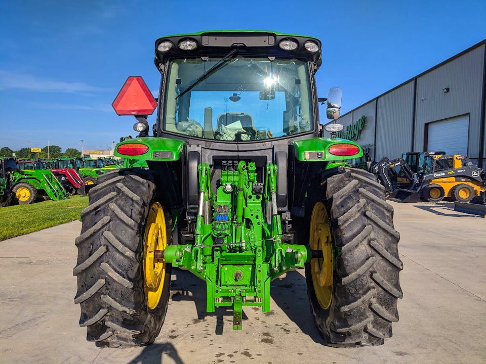 John Deere 6R 130