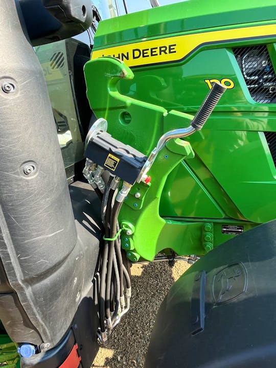 John Deere 6R 130