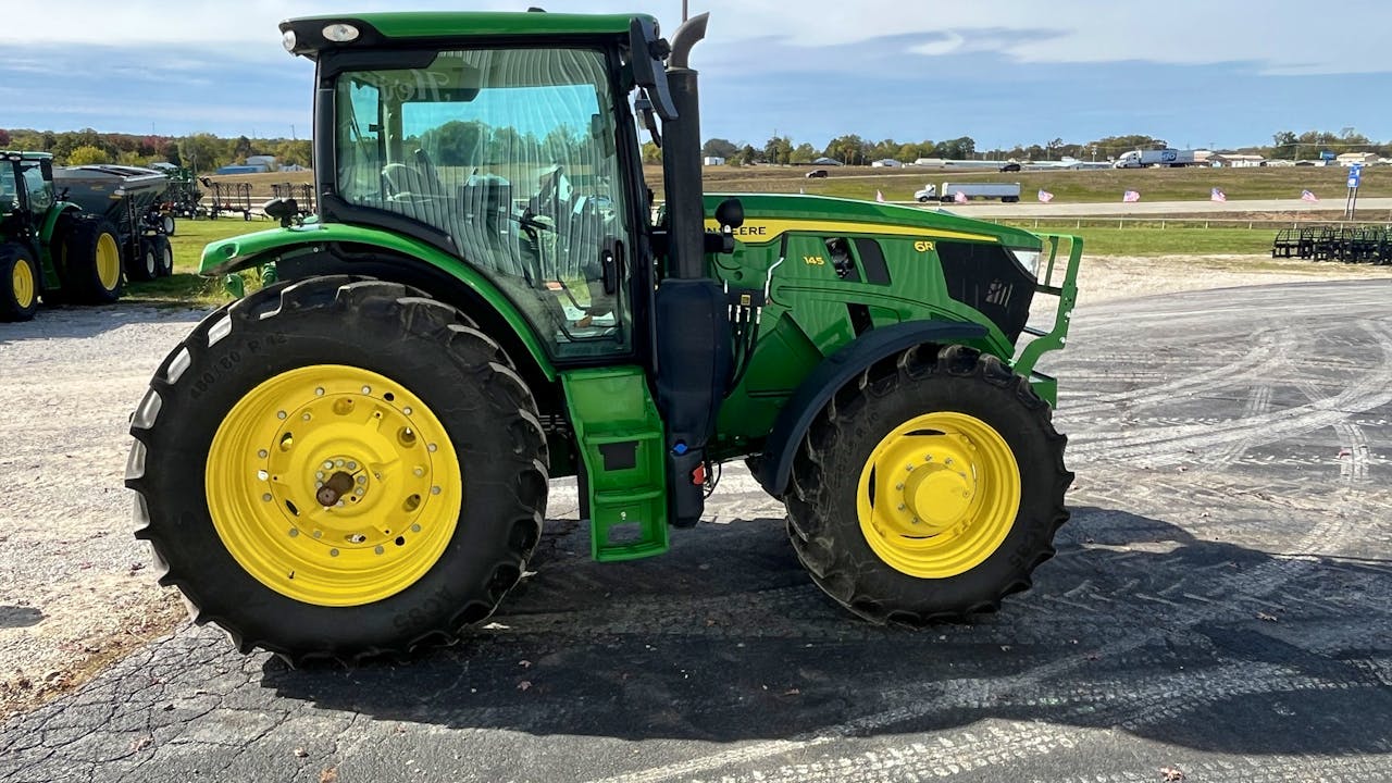 John Deere 6R 145