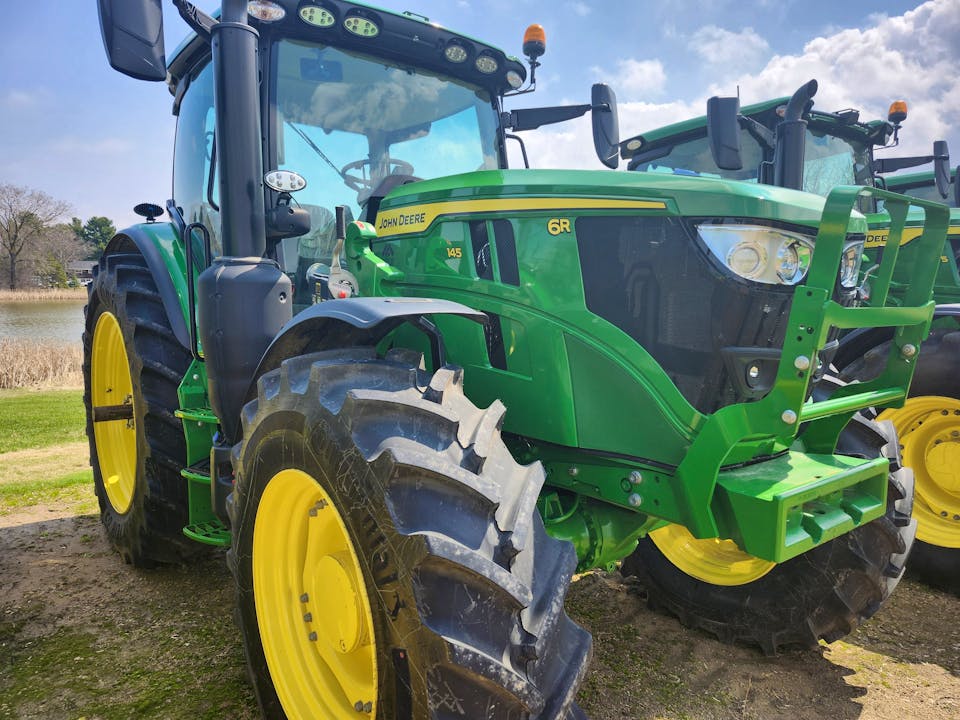 John Deere 6R 145