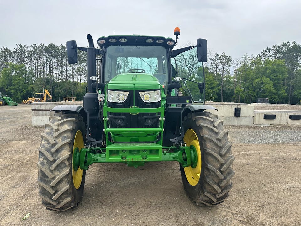 John Deere 6R 145