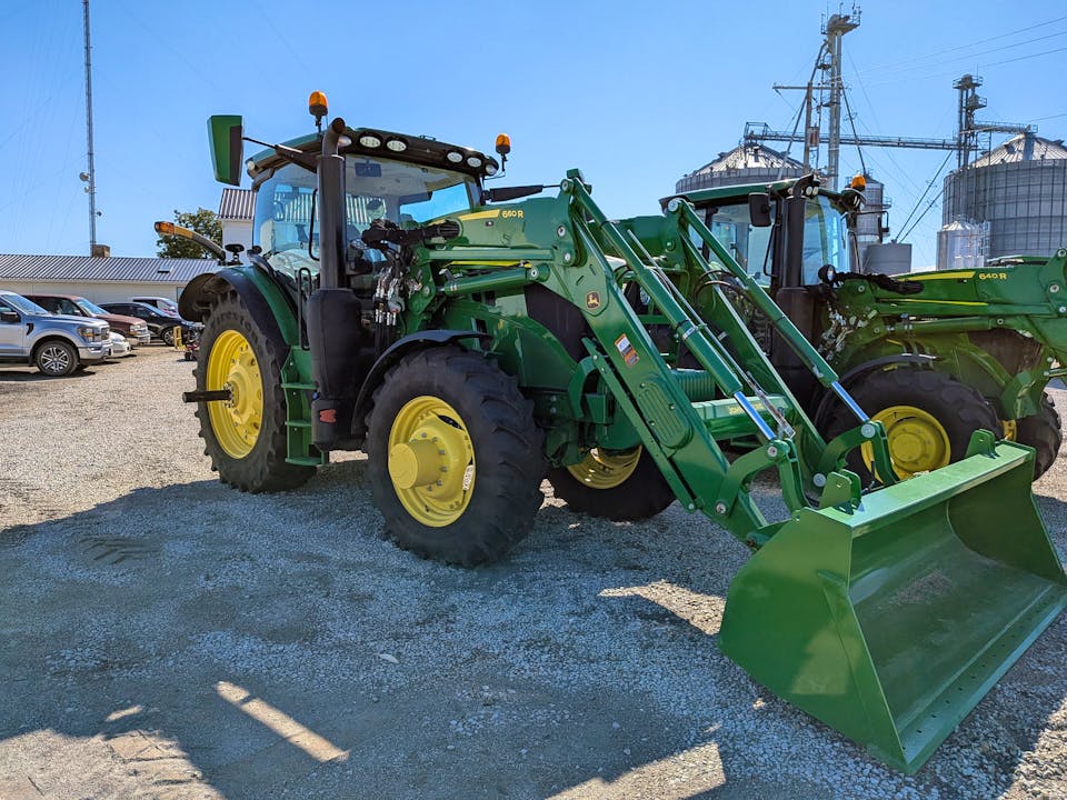 John Deere 6R 145