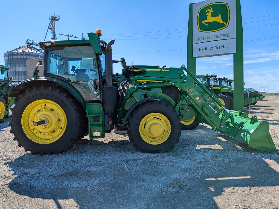 John Deere 6R 145