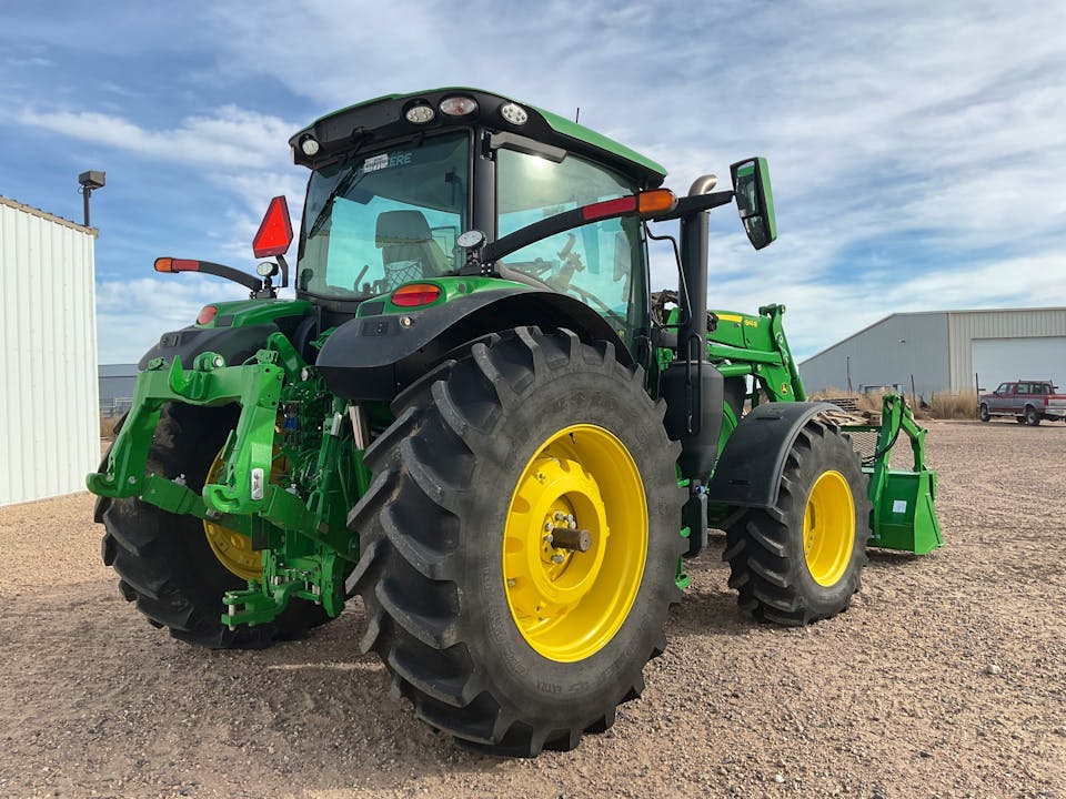 John Deere 6R 145