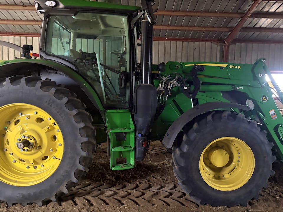 John Deere 6R 145