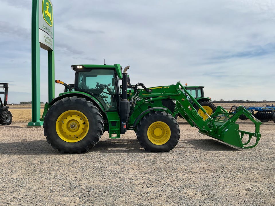 John Deere 6R 145