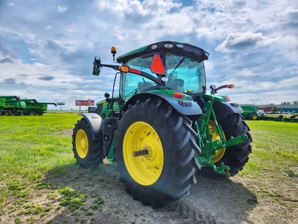 John Deere 6R 145