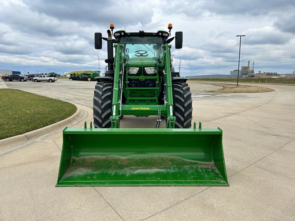 John Deere 6R 155