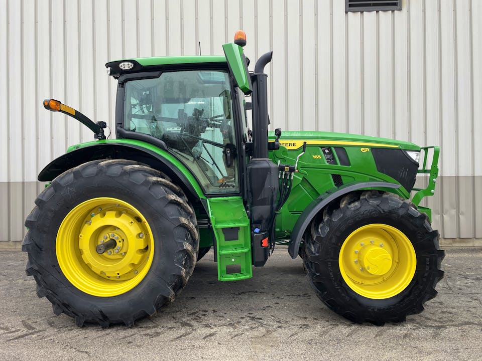 John Deere 6R 165