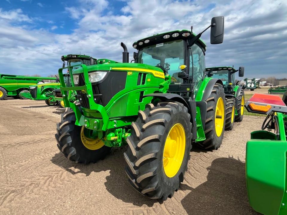 John Deere 6R 165