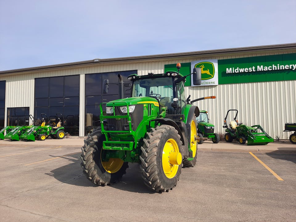 John Deere 6R 195