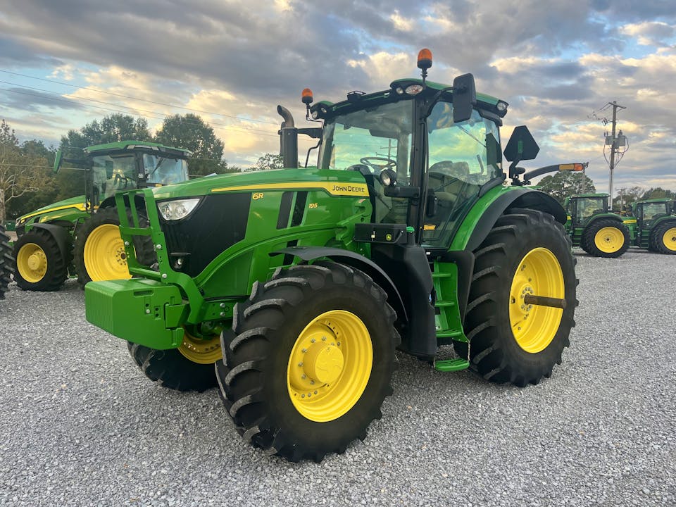 John Deere 6R 195