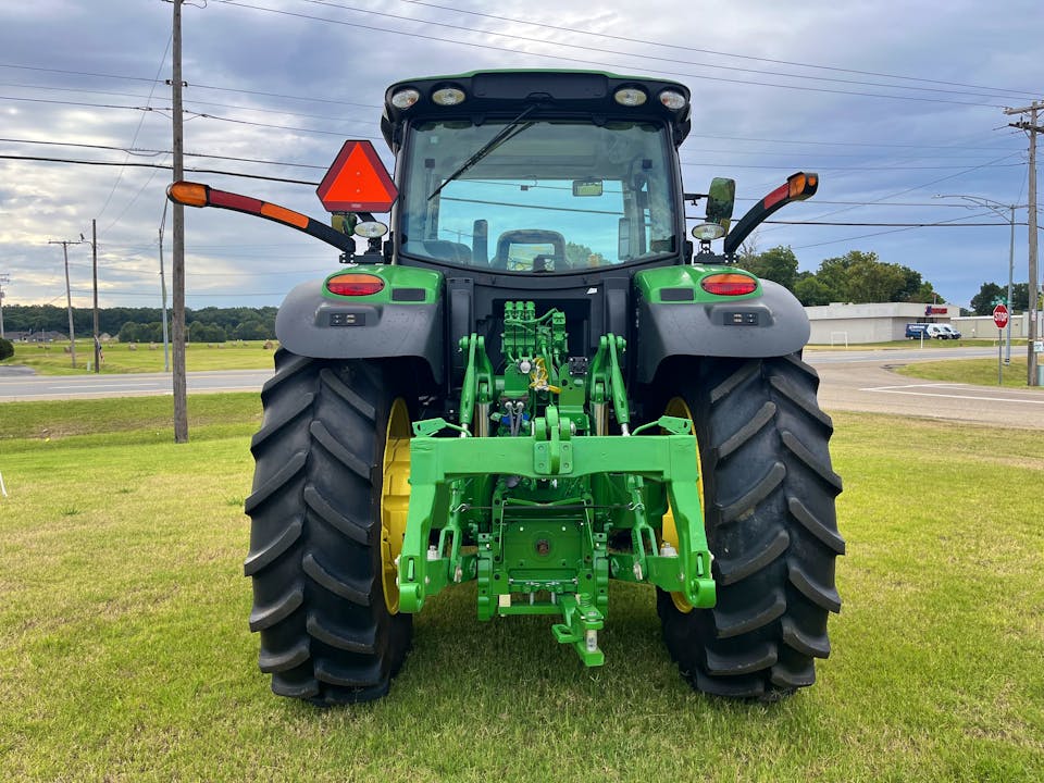 John Deere 6R 195