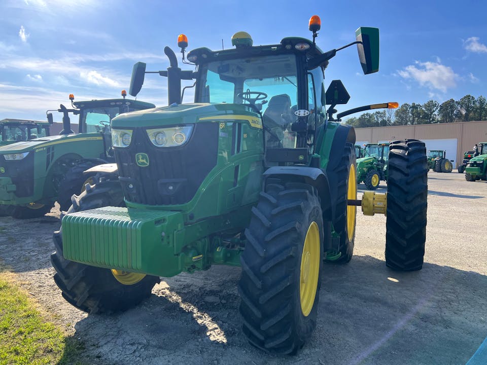 John Deere 6R 195