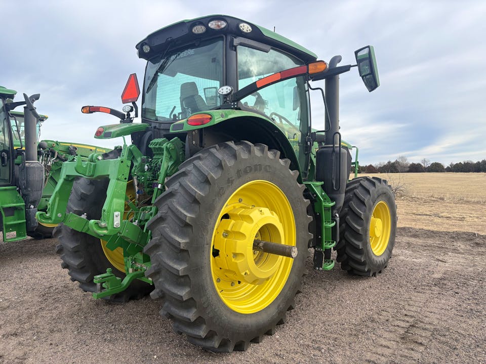 John Deere 6R 195