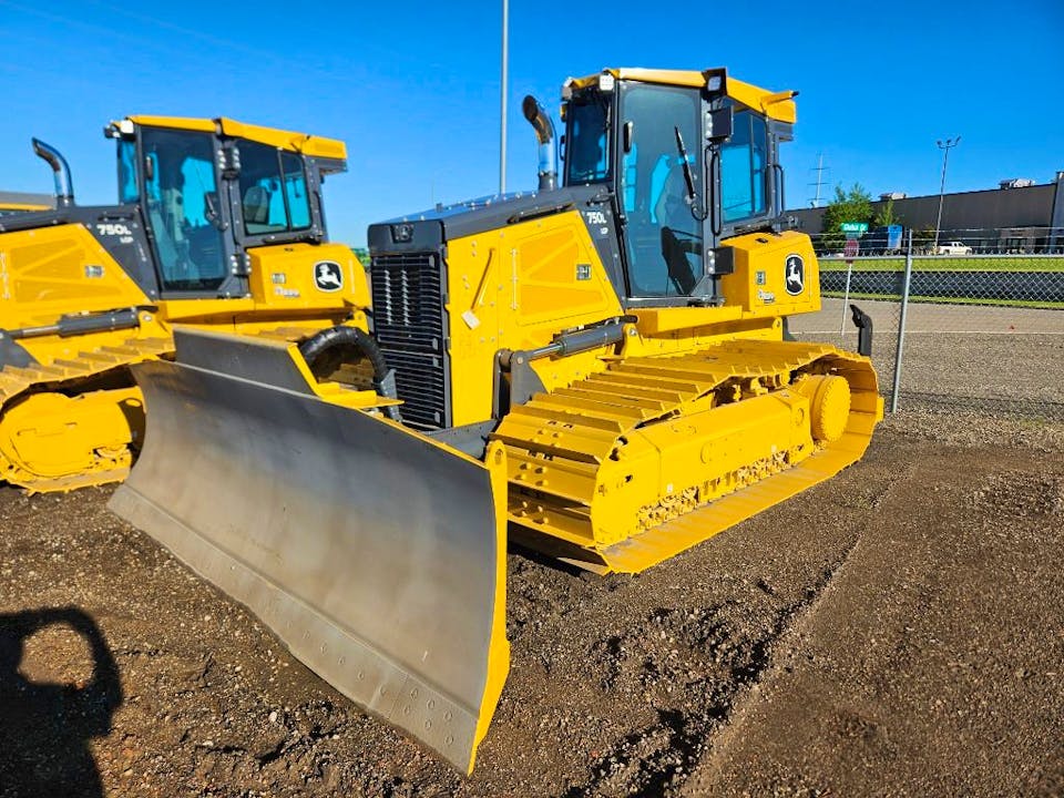 John Deere 750L