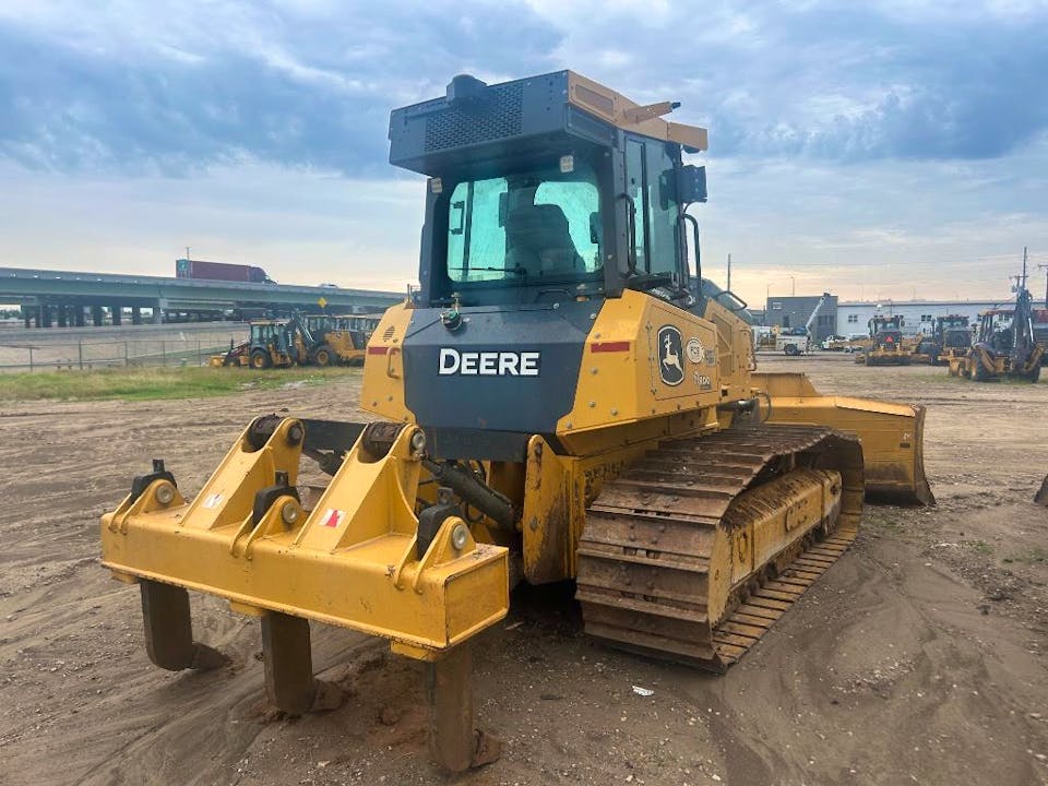 John Deere 750L