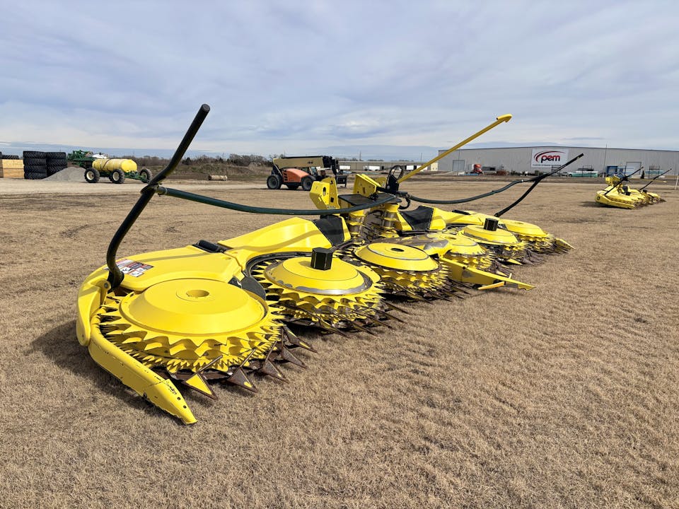 John Deere 772