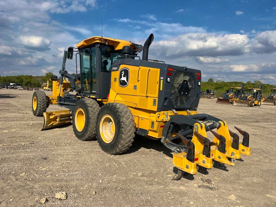 John Deere 772G