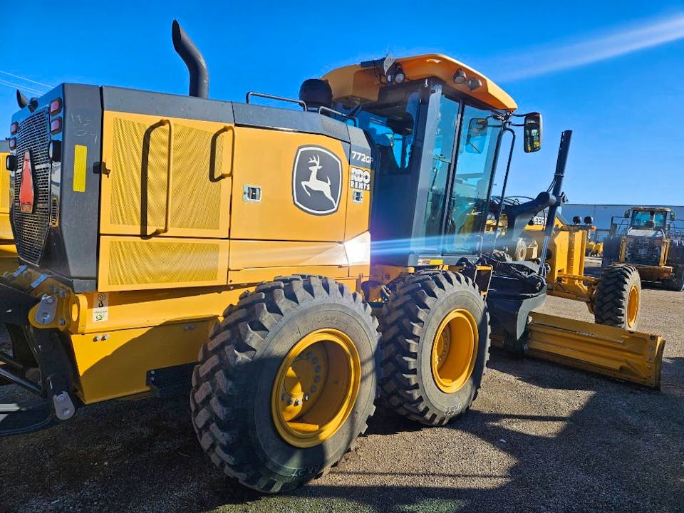 John Deere 772G