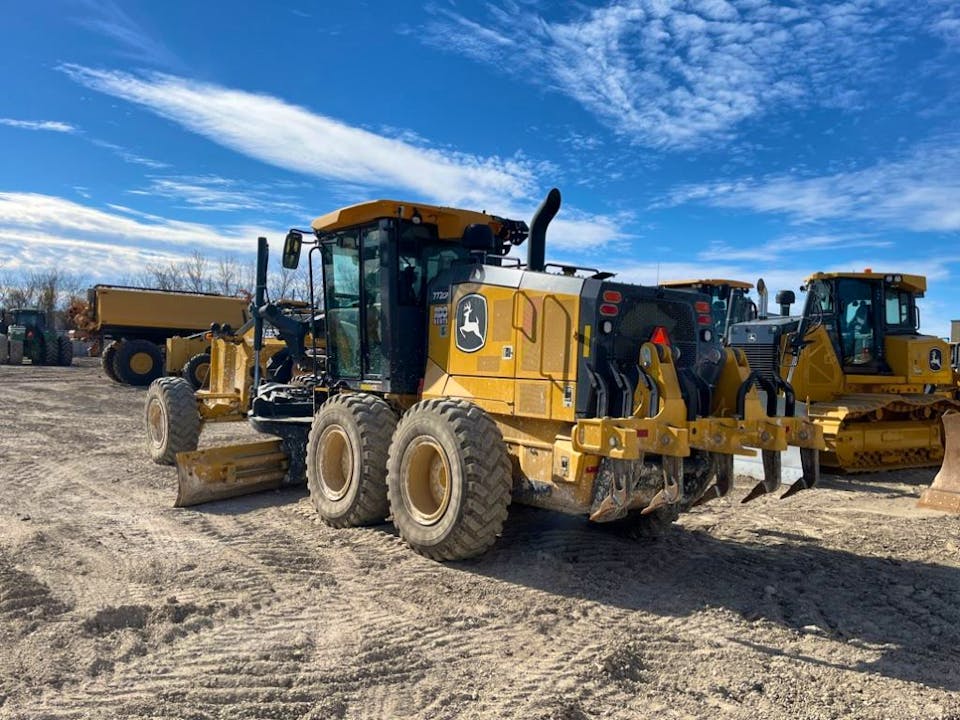 John Deere 772G