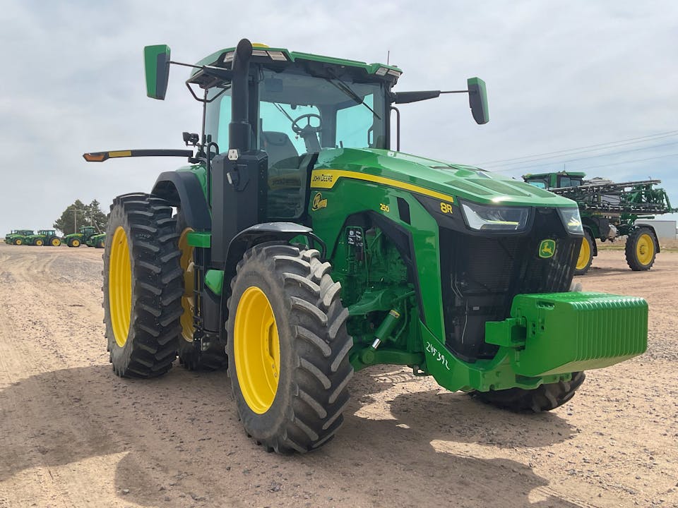 John Deere 8R 250