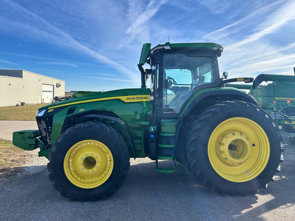 John Deere 8R 310