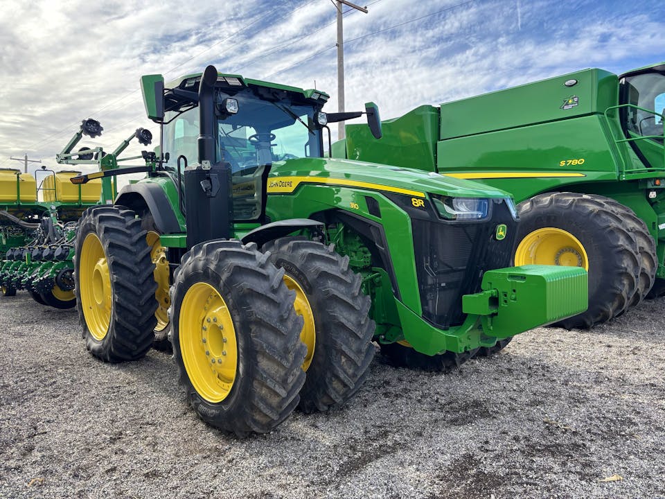 John Deere 8R 310