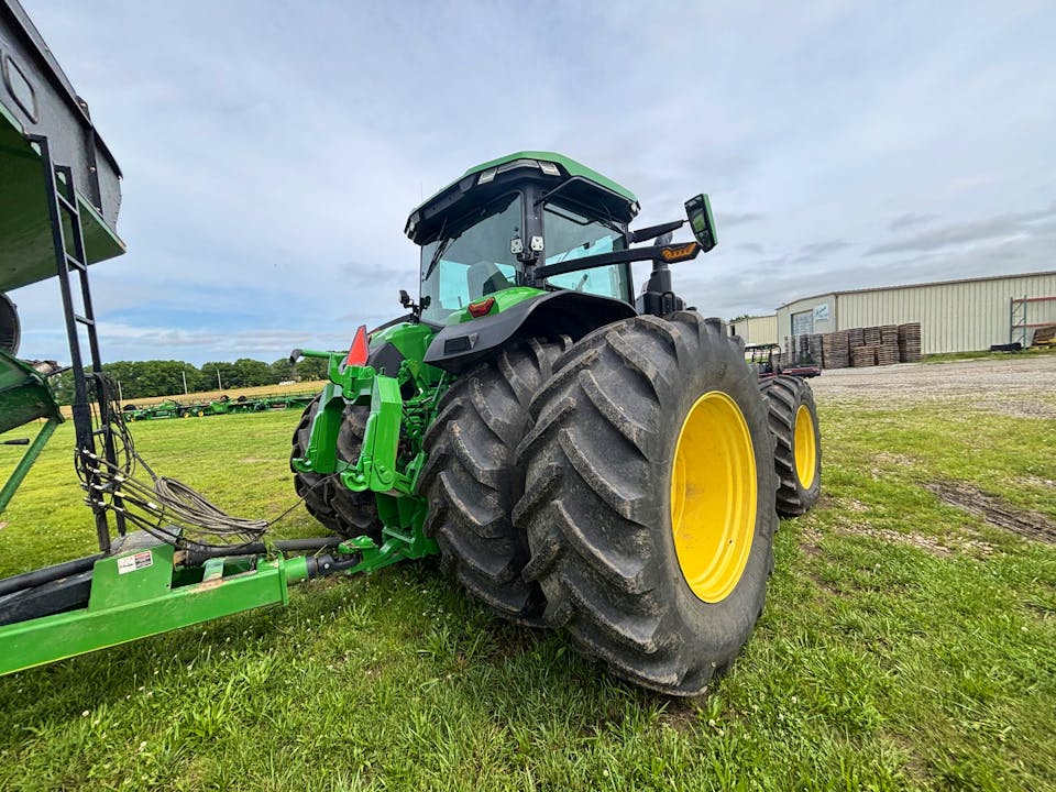 John Deere 8R 370