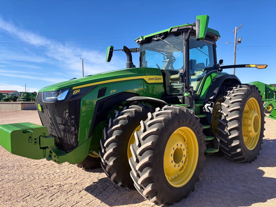 2024-john-deere-8r-370-623035