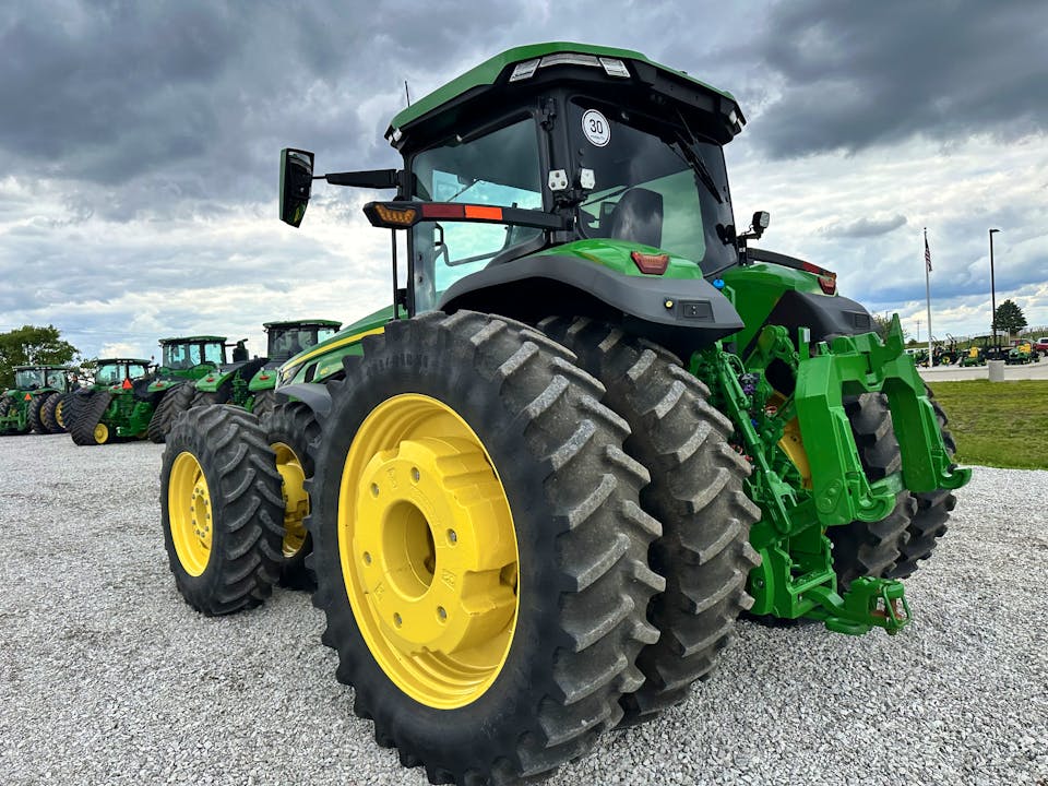 John Deere 8R 410
