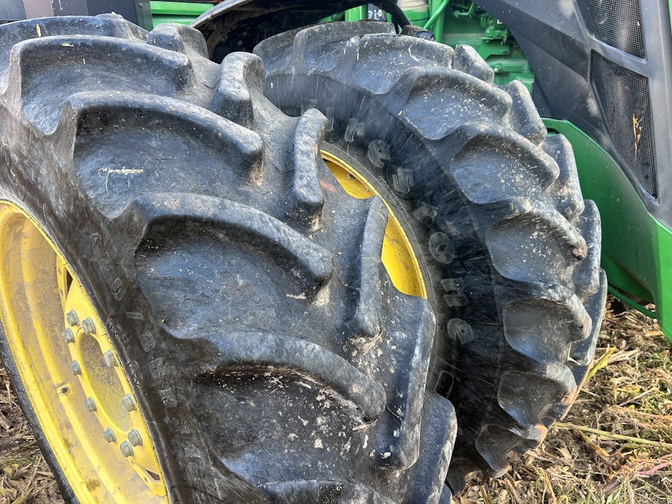 John Deere 8R 410