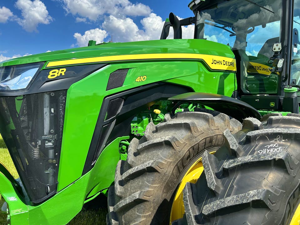 John Deere 8R 410