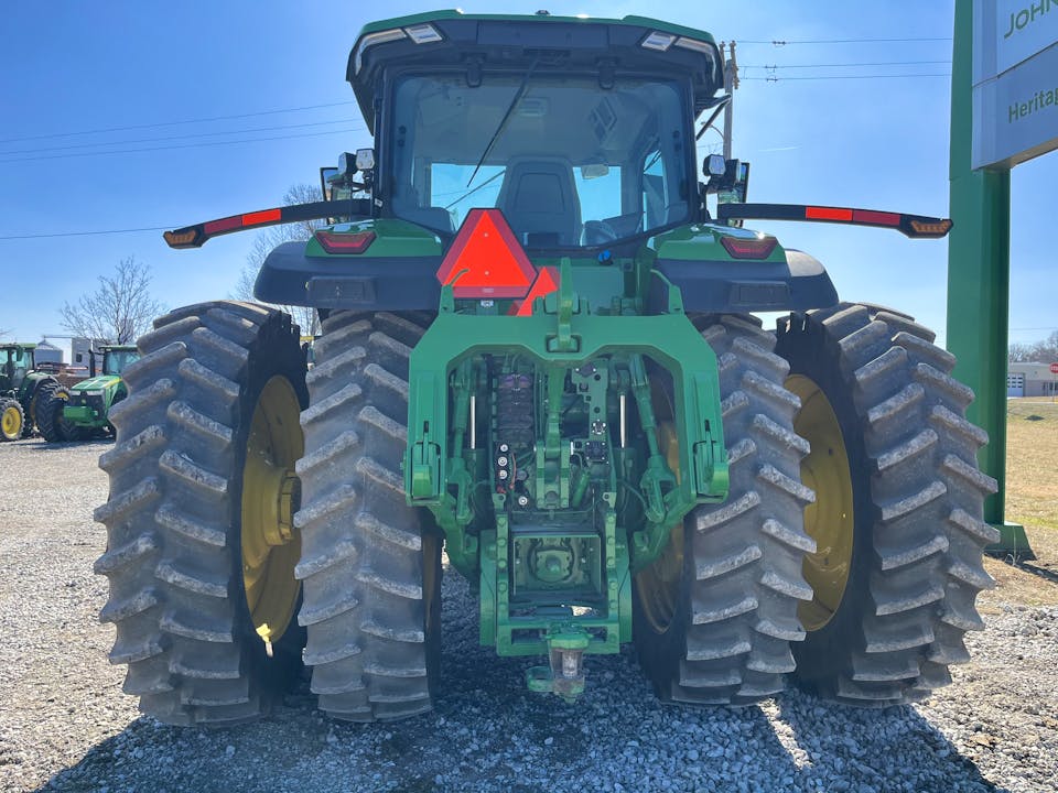 John Deere 8R 410