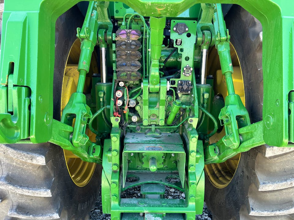 John Deere 8R 410
