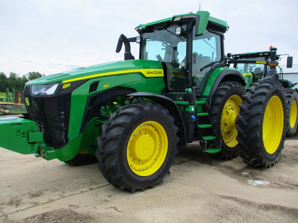 John Deere 8R 410