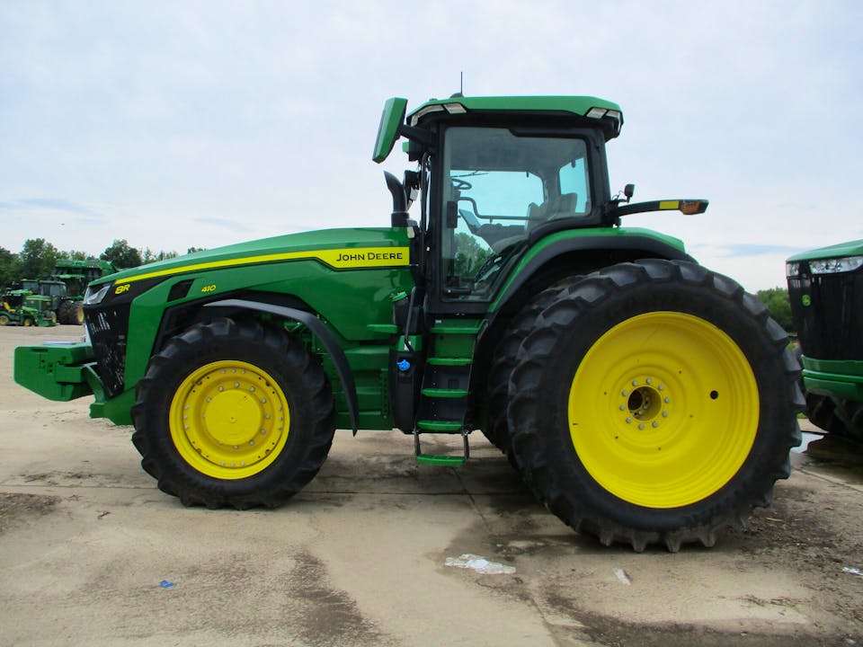 John Deere 8R 410