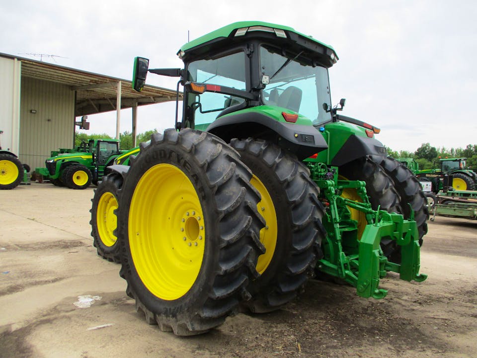 John Deere 8R 410