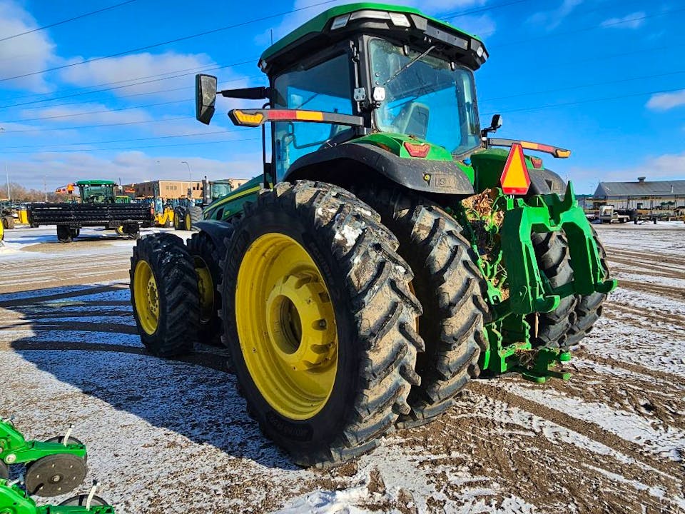 John Deere 8R 410